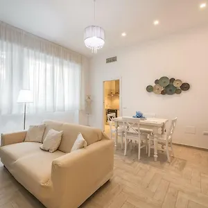Apartament Casa Bear, Cagliari