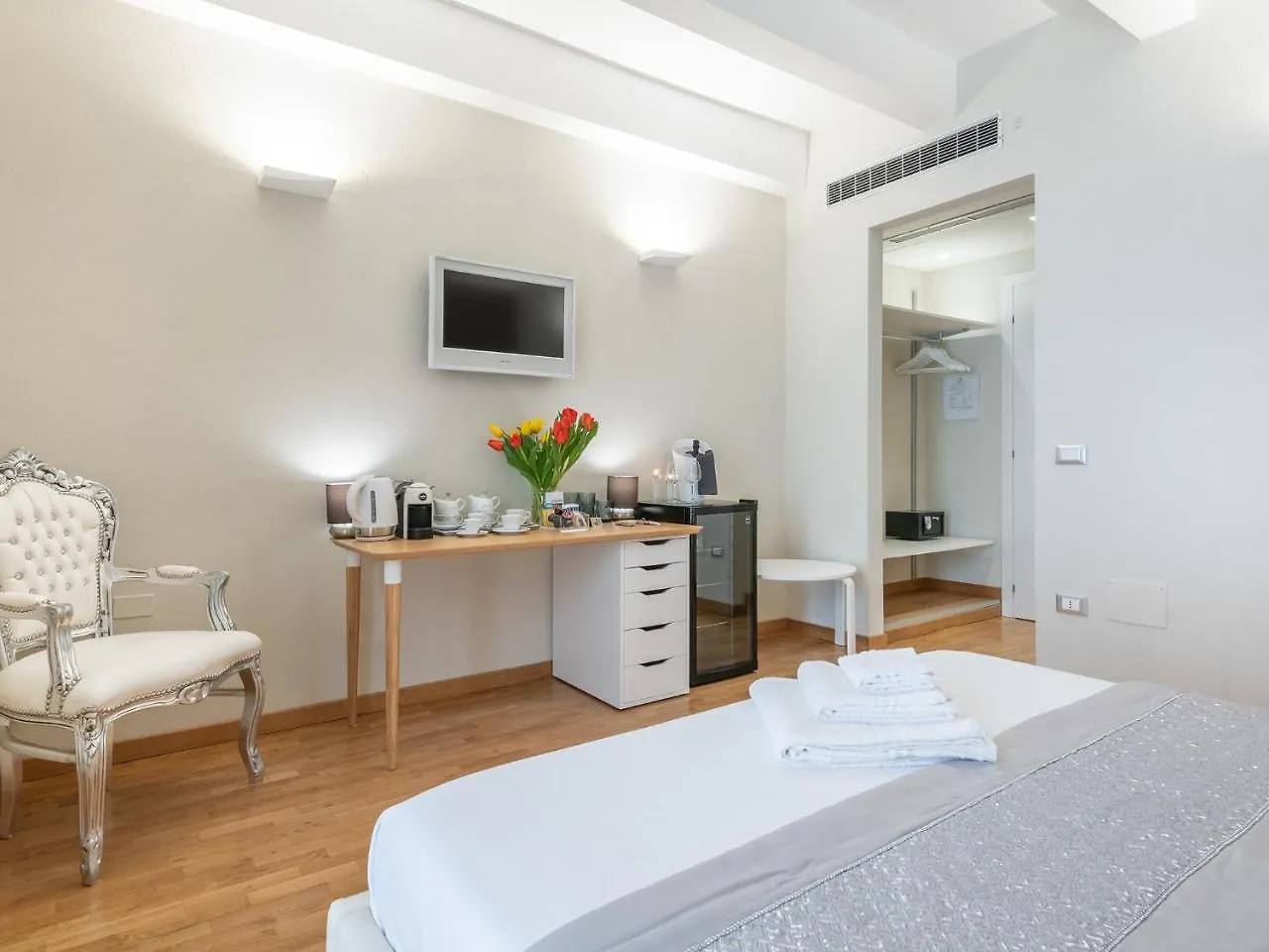 Suite Martini Al Castello Cagliari Apartament